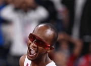 开云官方app入口-卡塔尔田径选手超越一切极限