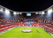 开云下载-紫金逆流，湖人攻克丹佛高原，唯一性胜利改写季后赛叙事