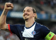 开云体育在线-当杜兰特成为死神，篮网对阵太阳，连续得分拉开差距的数学与美学