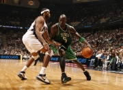 开云体育平台APP-阿坎吉的墨西哥之夜，一记头槌，改写两座城市的命运