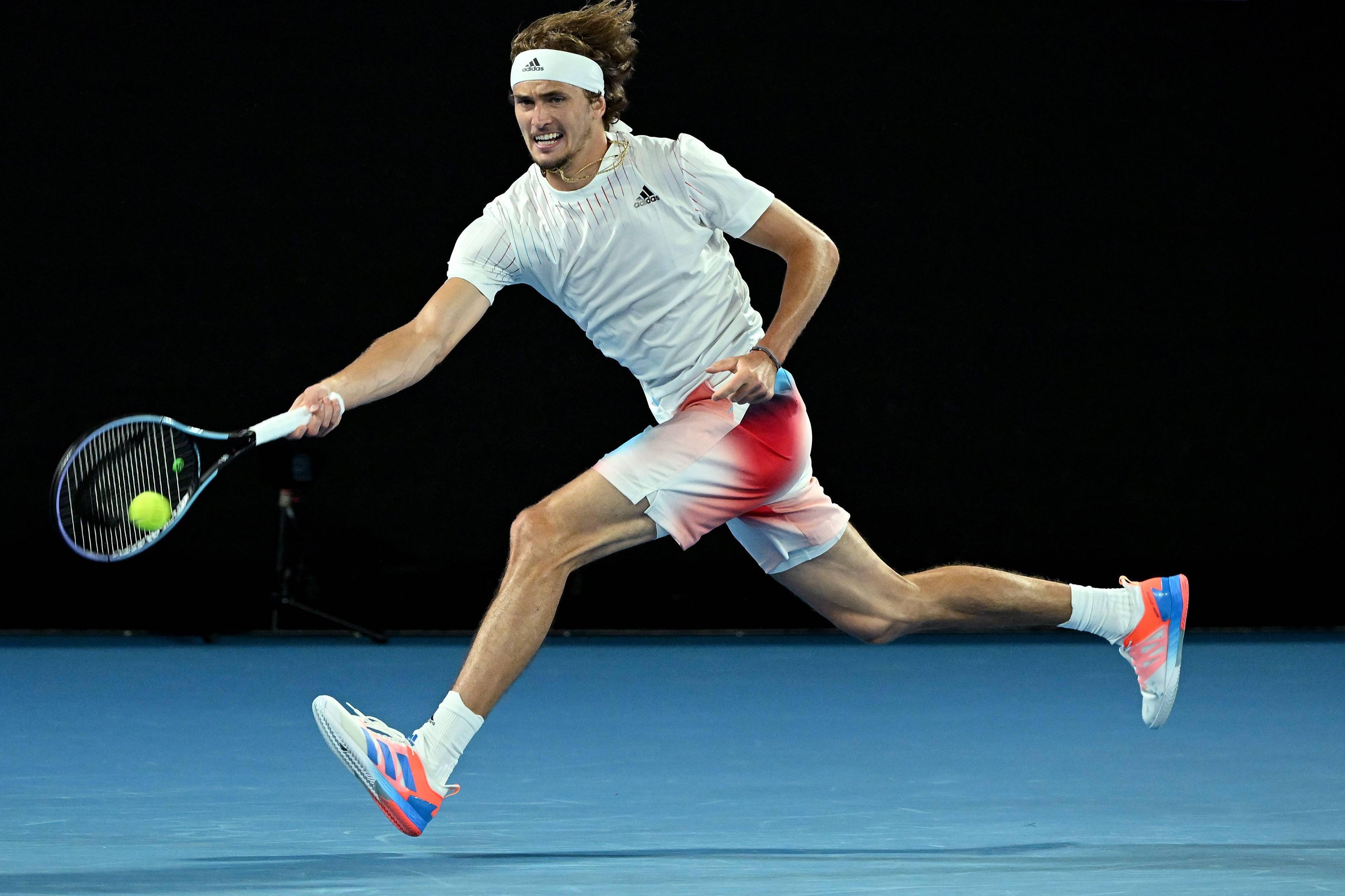 德国网球队强势英国网球队，兹维列夫打破历史纪录的简单介绍