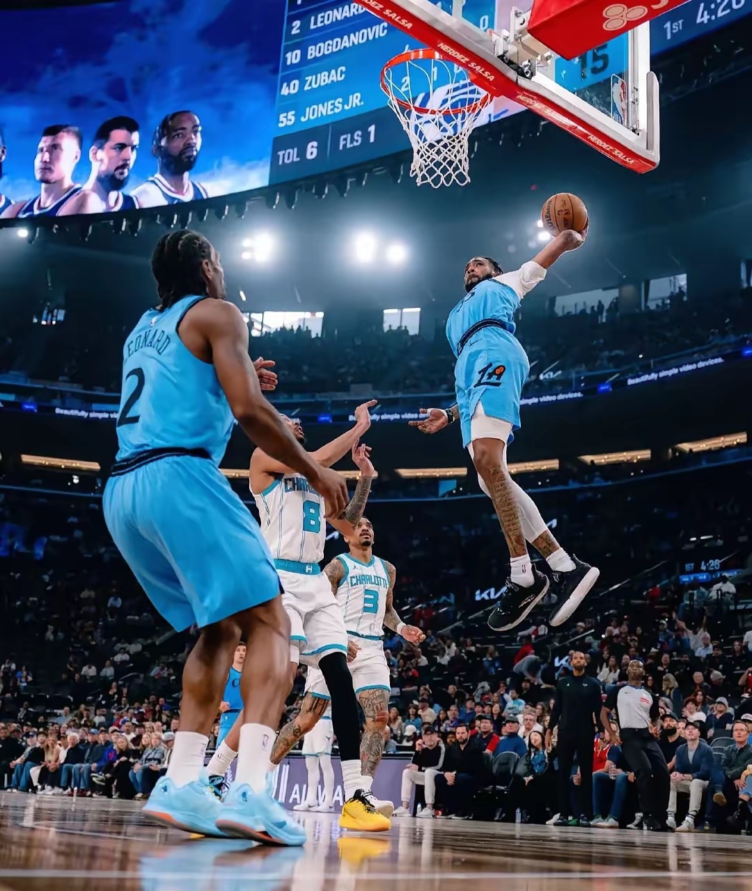 快船血洗巴西男篮，特雷杨关键制胜的简单介绍