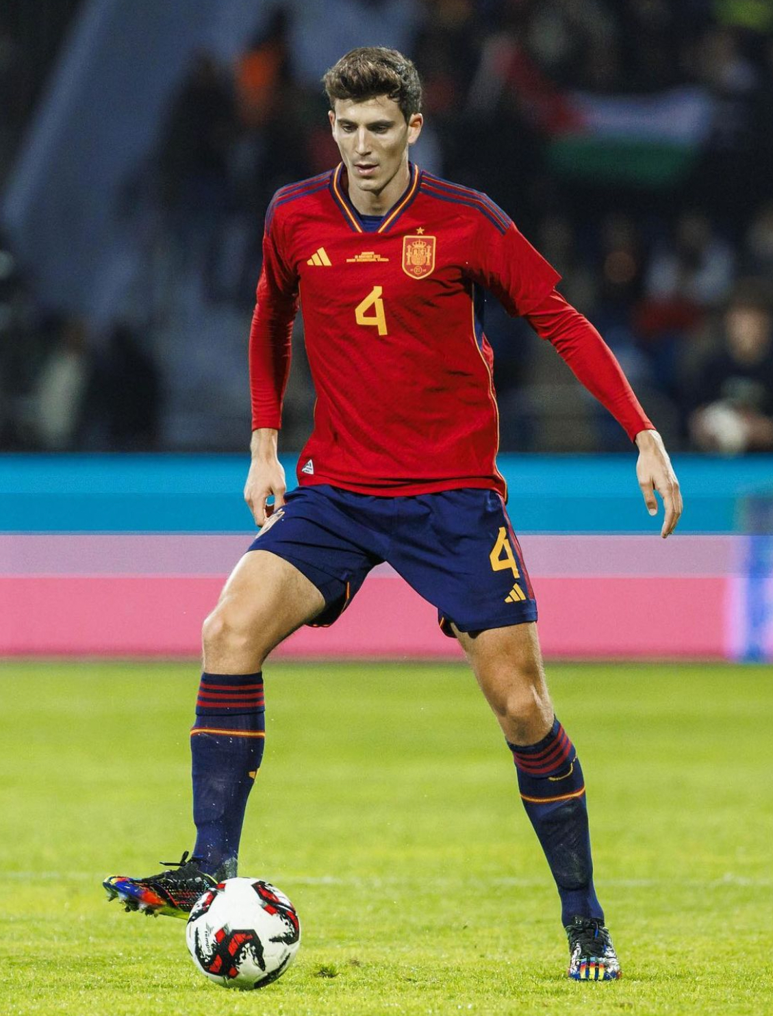 意大利轻取巴西，托雷斯高光表现的简单介绍