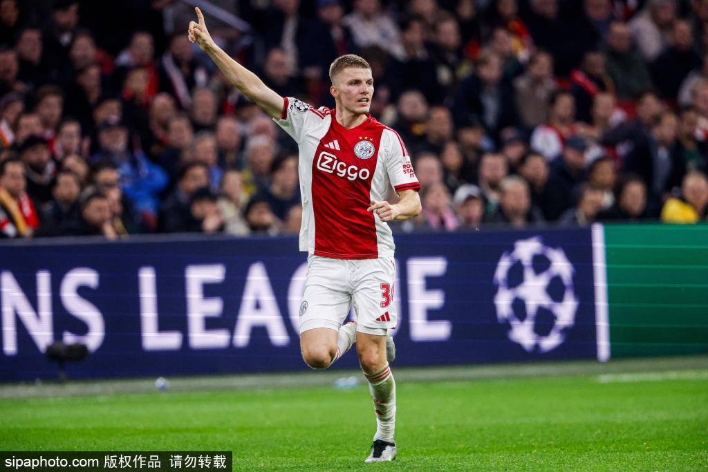 包含荷兰国家队客场取胜,积分追赶的词条 包含荷兰国家队客场取胜,积分追赶的词条