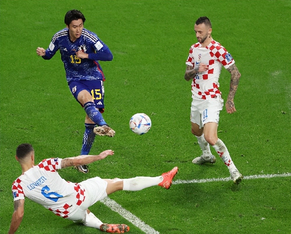 克罗地亚队压哨取胜成功晋级到八强 克罗地亚队压哨取胜成功晋级到八强