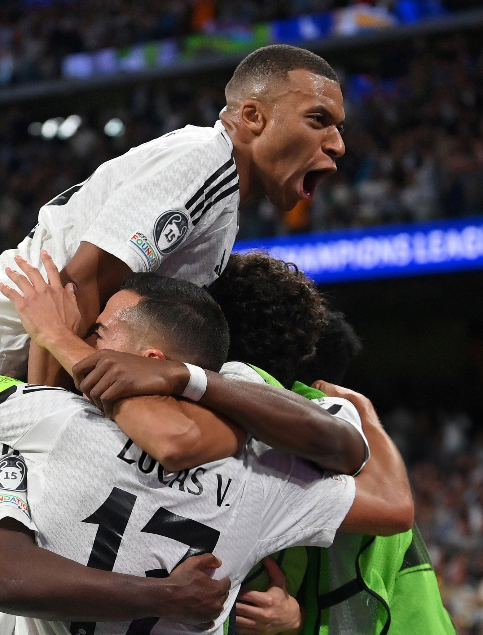 欧预赛豪强对决：谁能出尽风头的简单介绍