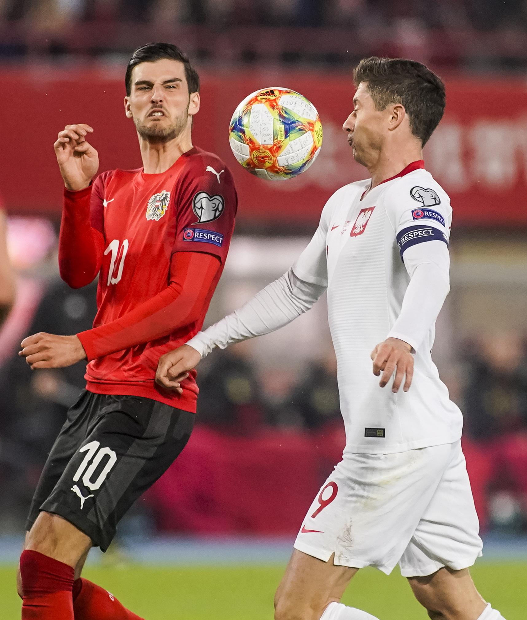 波兰队横扫奥地利队，梁靖崑统治全场的简单介绍