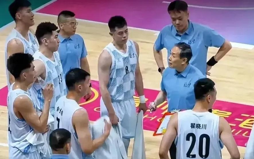 国王险胜福建队，周琦惊艳四座的简单介绍