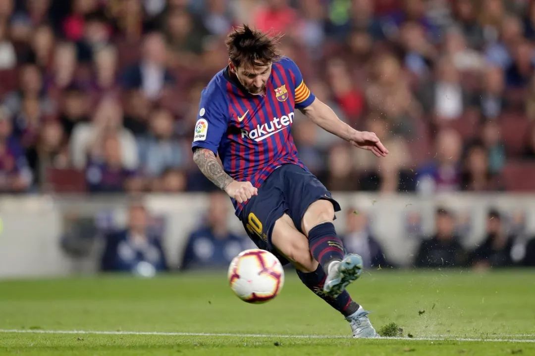 西班牙爆冷塞维利亚，梅西惊艳世界