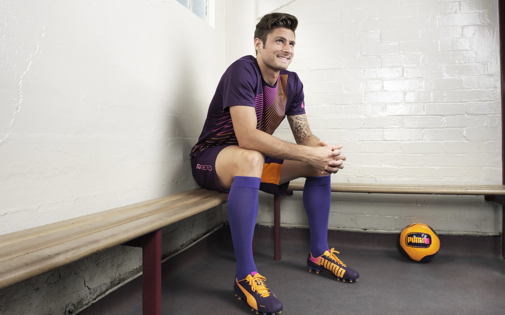 凯恩加时绝杀书写传奇，德国战车险胜摩洛哥黑马